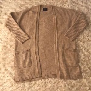 Abercrombie & Fitch Beige/Oatmeal Cardigan